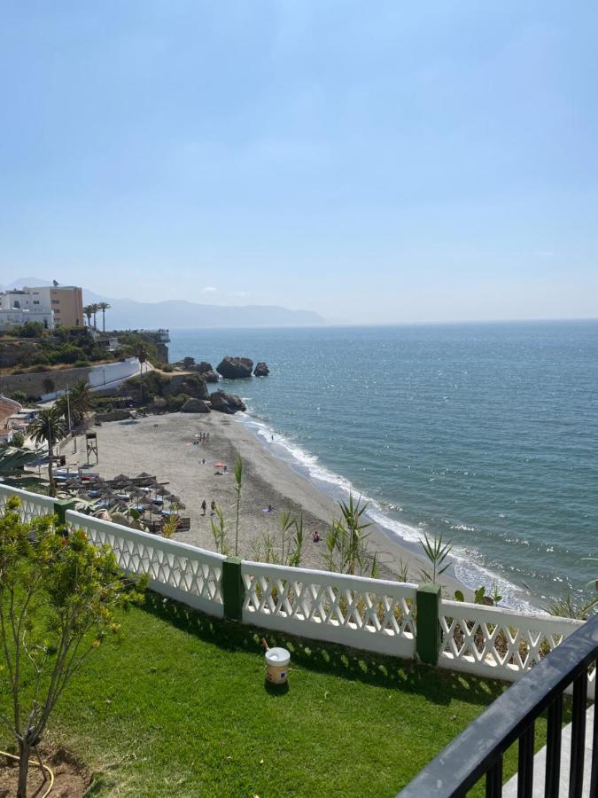 Apartamentos Acapulco At Home Нерха Екстер'єр фото